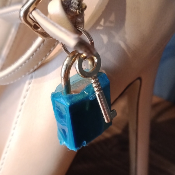 Jast fab heels - Picture 4 of 8